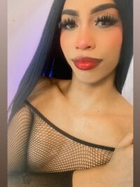 michelle_explosive webcam thumbnail