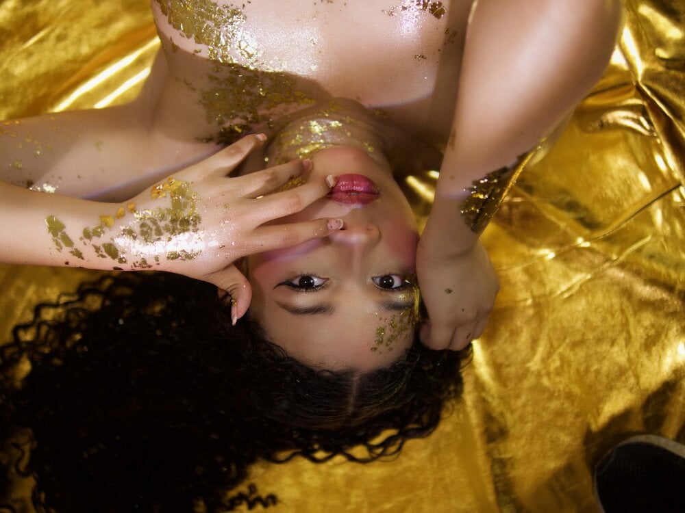 xxx-topcamgirls.com stefany_moll livesex profile in co cams