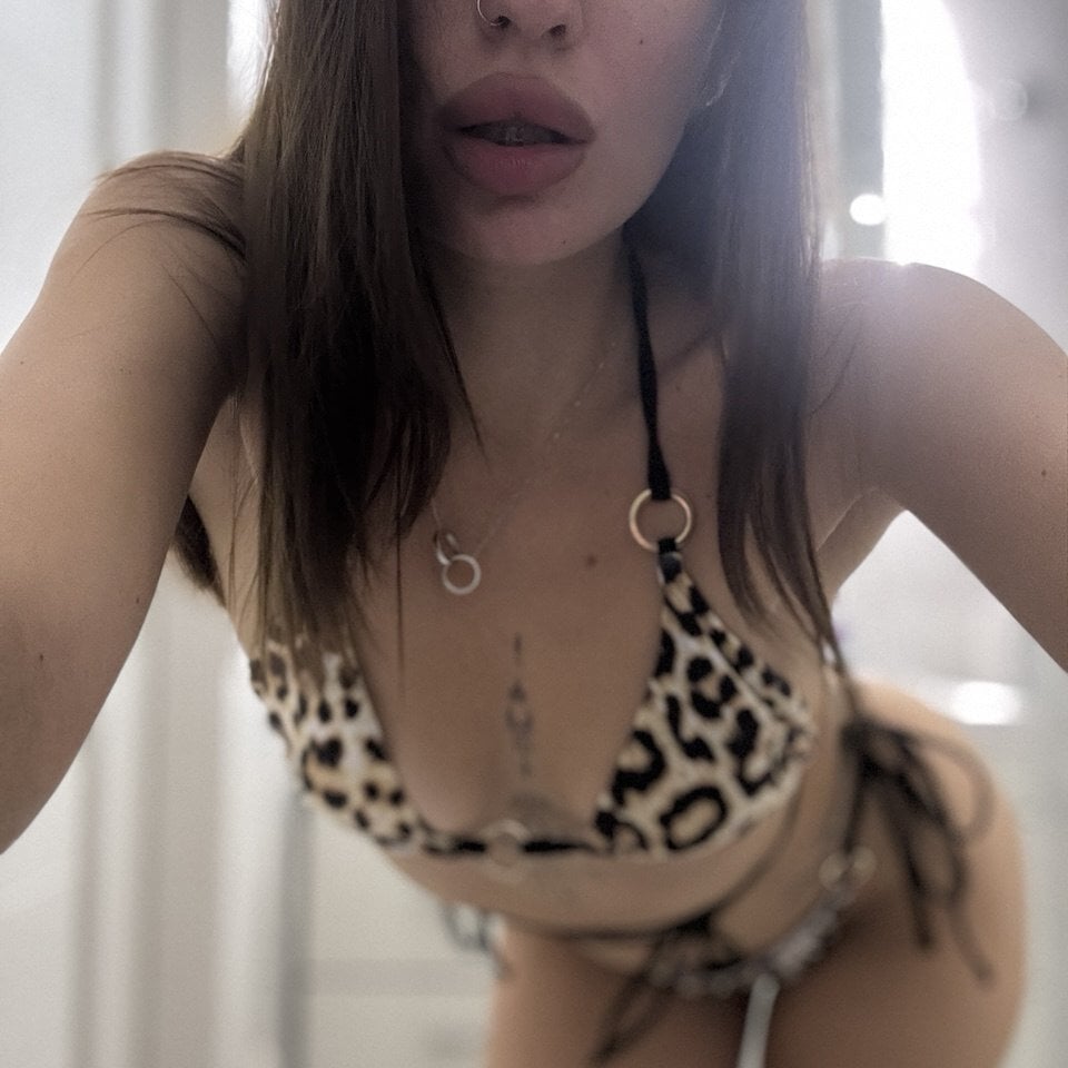 Mollybengis profile