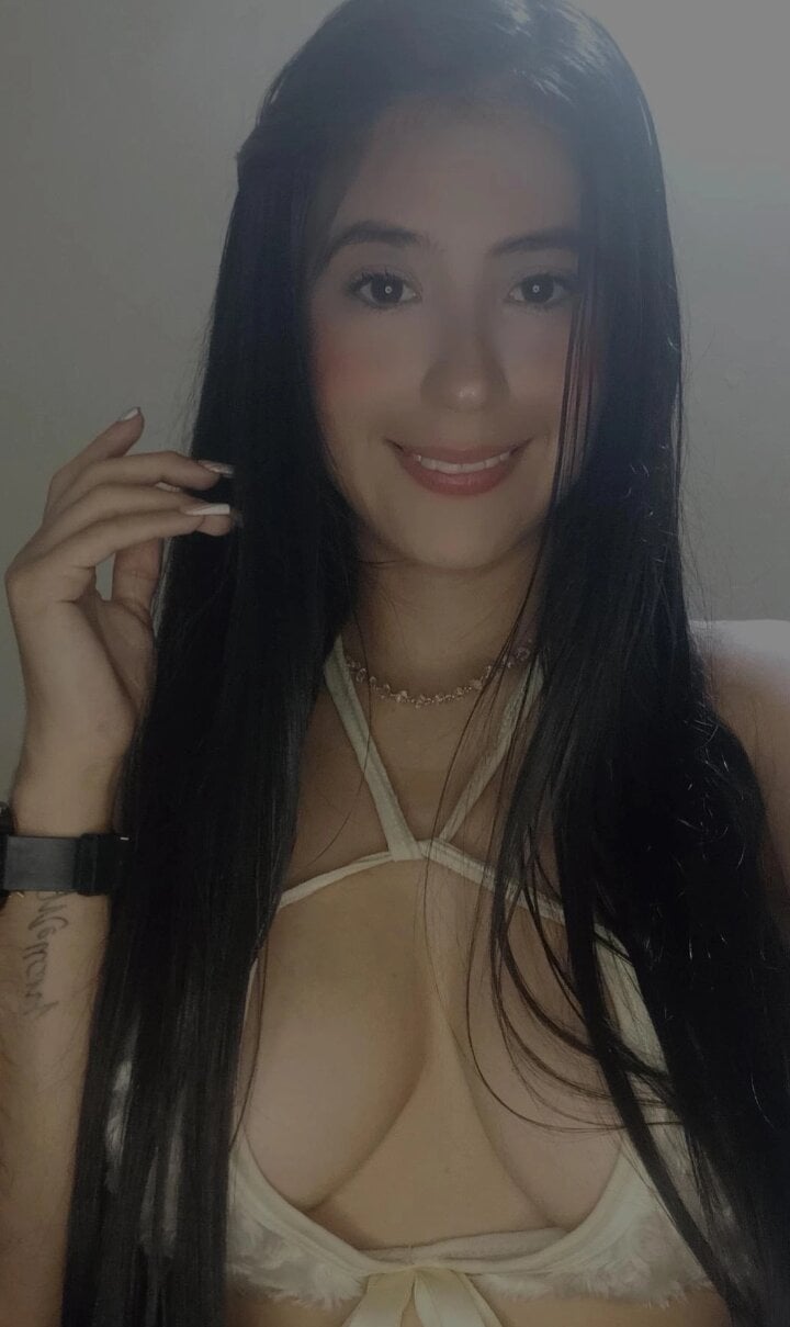AliixRose profile