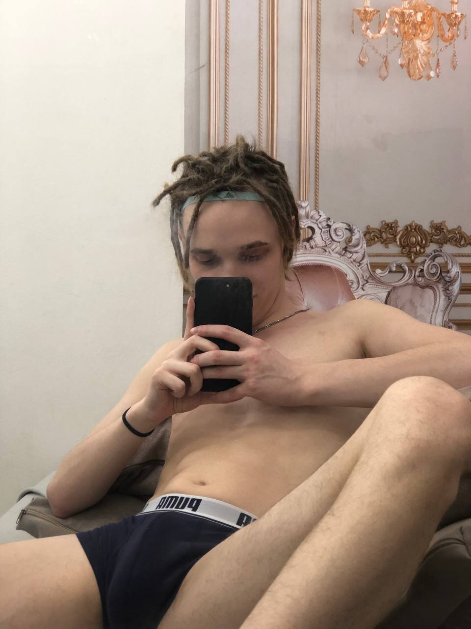 shyhoneyboy