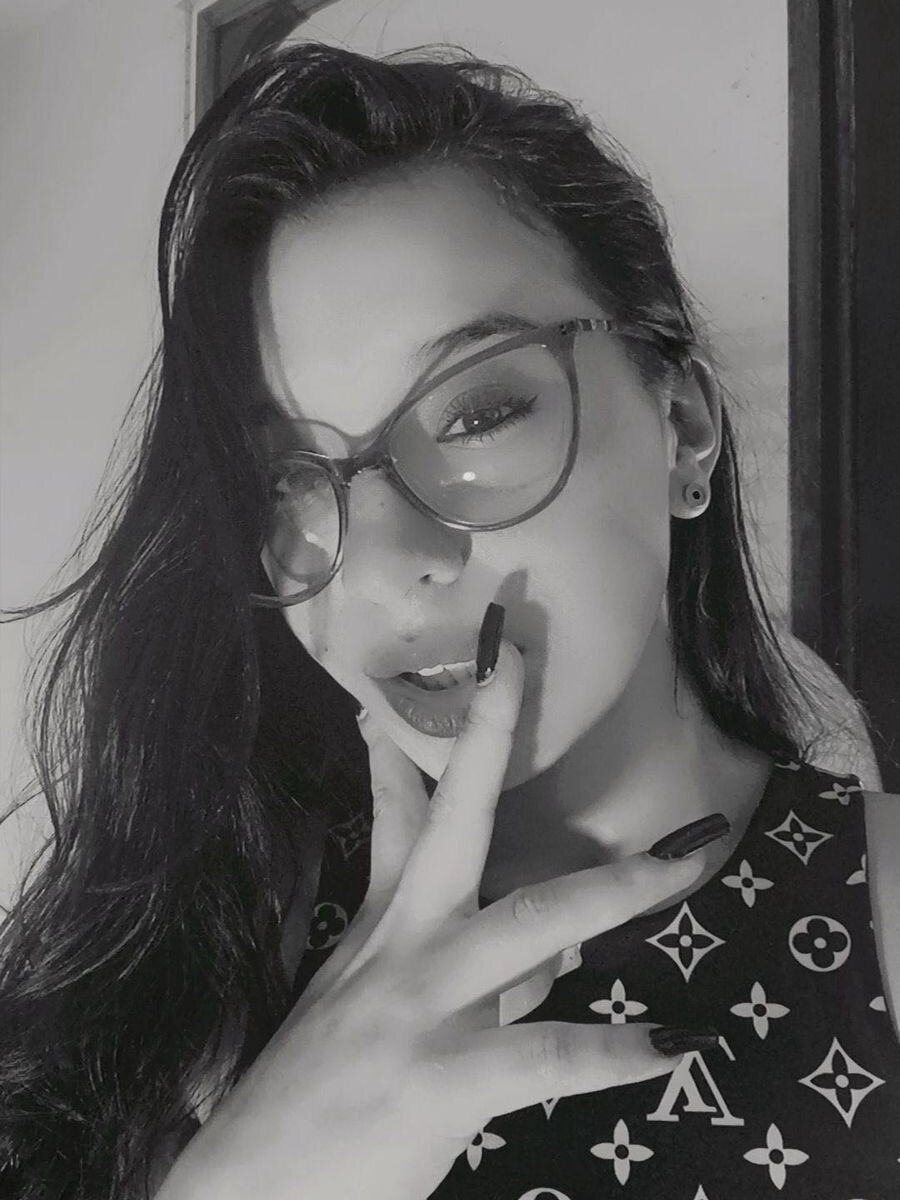 Kendra-lux profile