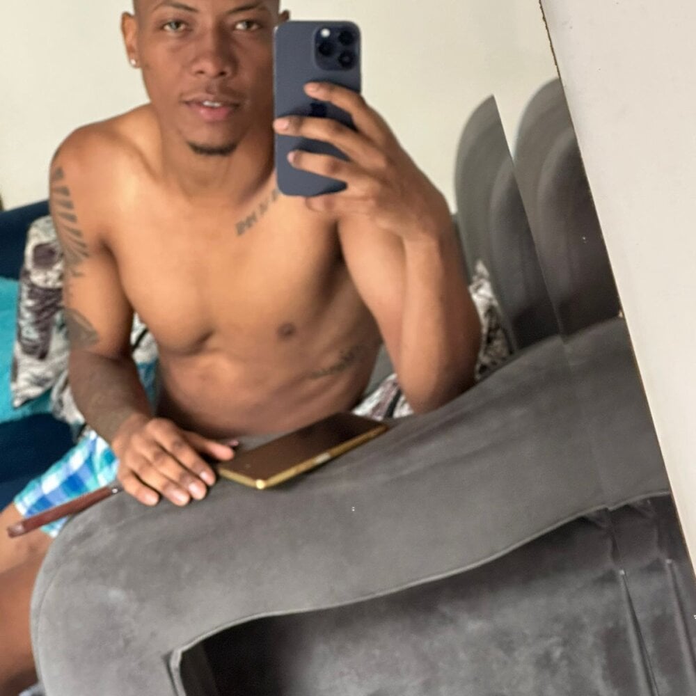 lil_taylorx from stripchat