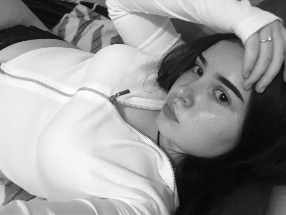 Live sex webcam photo for KatrinWay #288887293