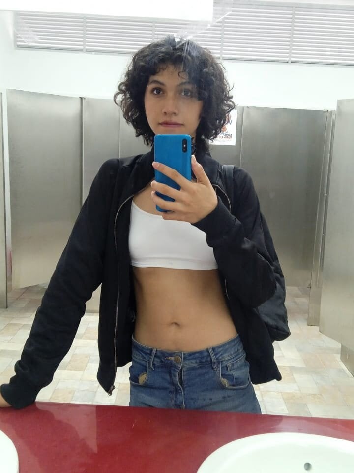 Live sex webcam photo for crista_rouse #289937257