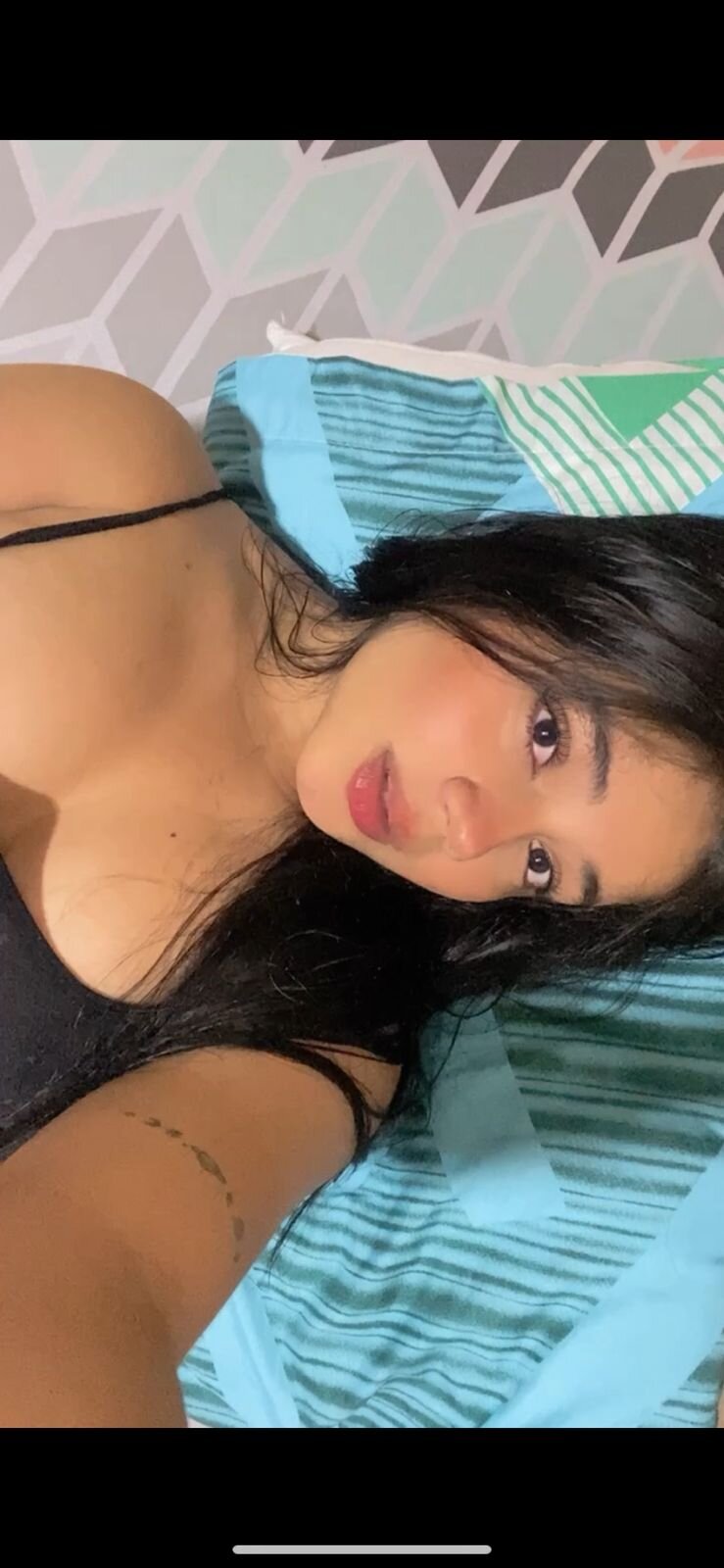 alexa_gomez2