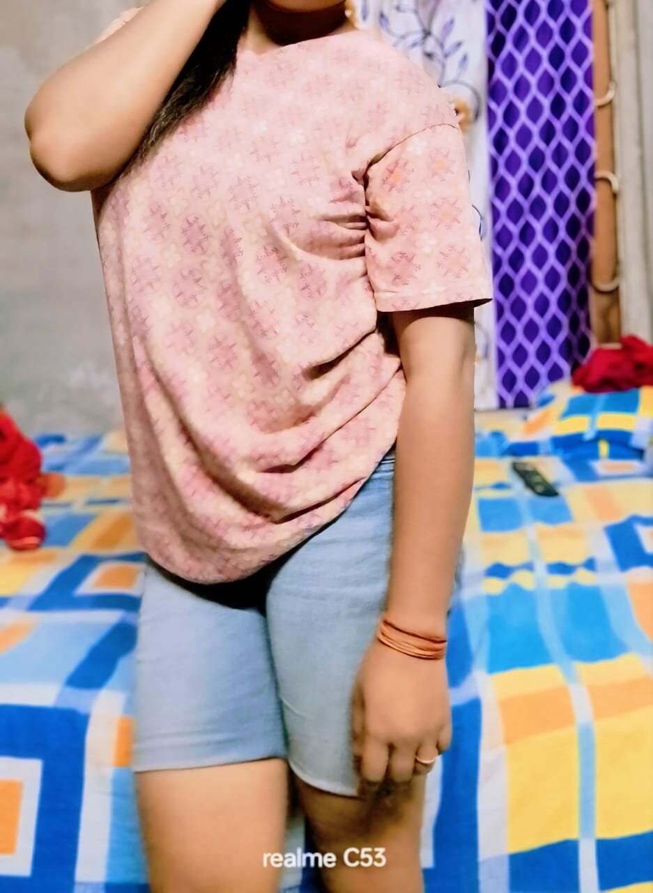 HottyMansi