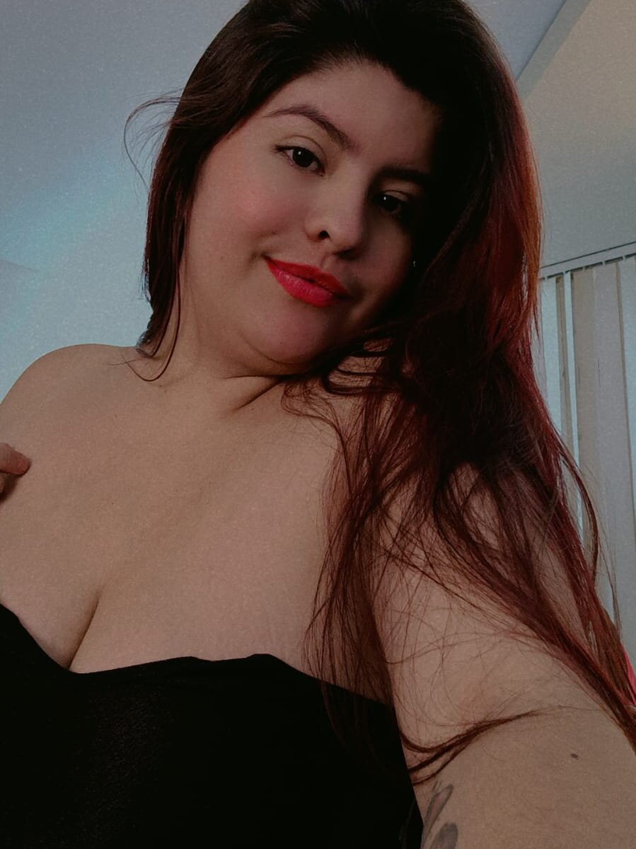 myliveeroticcams.com lexy_25 livesex profile in oms-oms cams