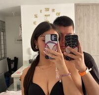 Peter_and_Mary 라이브 섹스 캠 쇼