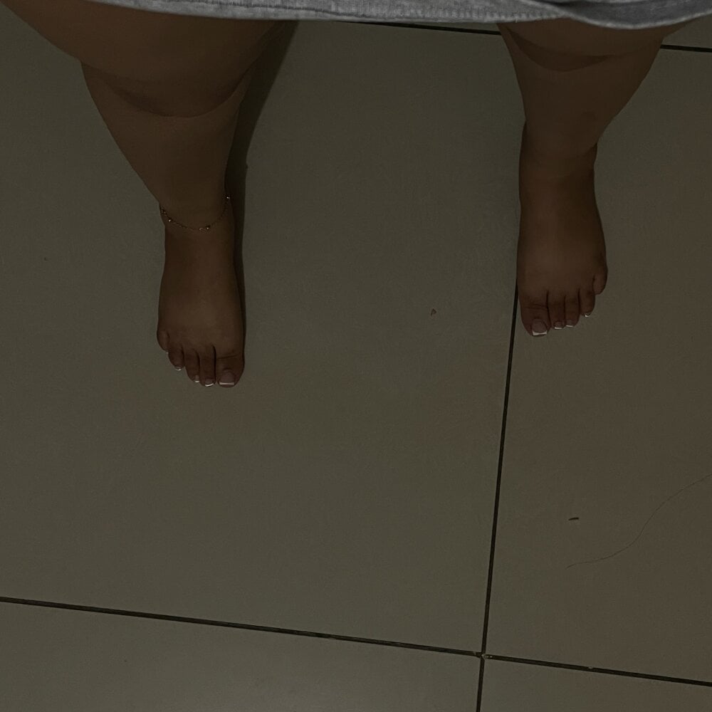 mega-livestrip.info goldenbunnie livesex profile in the-country-of-beautiful-women cams