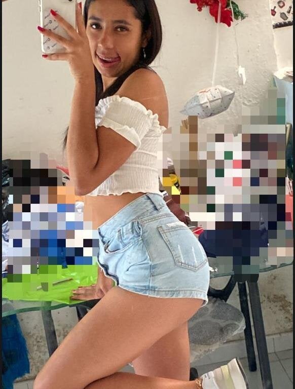 Michelle_Dexx's Offline XXX Chat