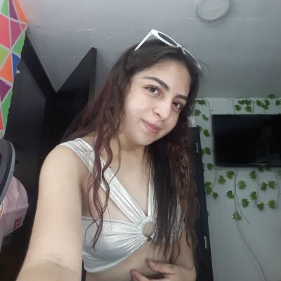 karly_garza stripchat belindacrox