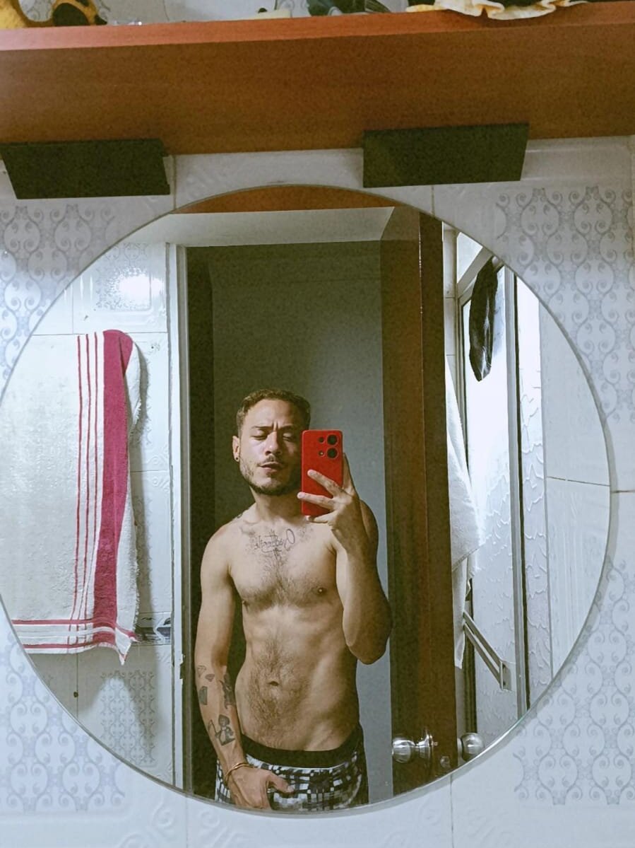 chryswhite from stripchat