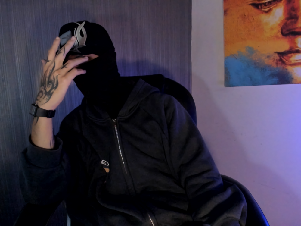 _realwav Chat XXX Ngoại tuyến