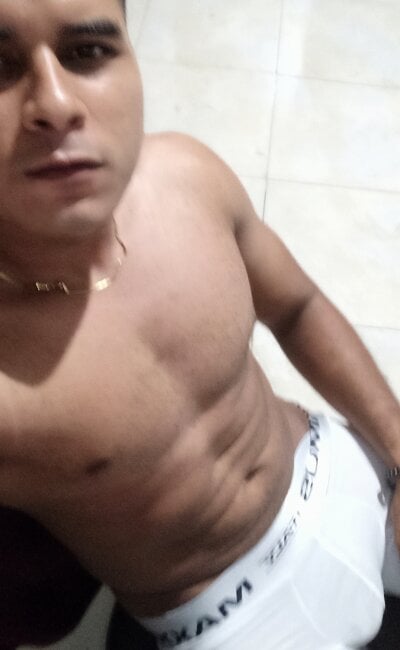 SaucyAffair0 Male Eroticdance Online Cam Porn