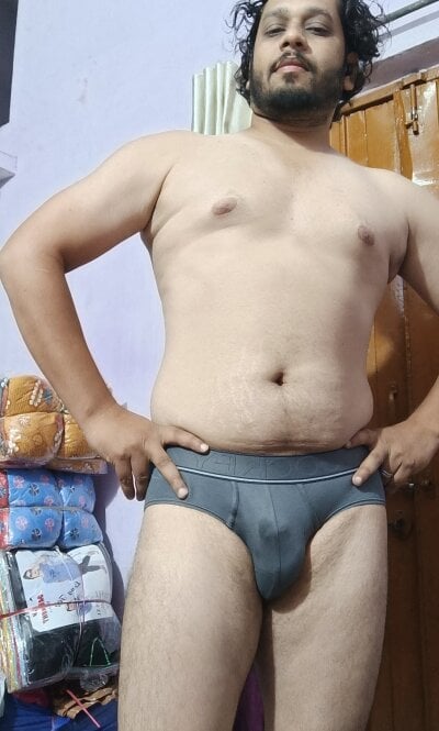 Model97kingqueen Male Mustache Live Webcam Chat