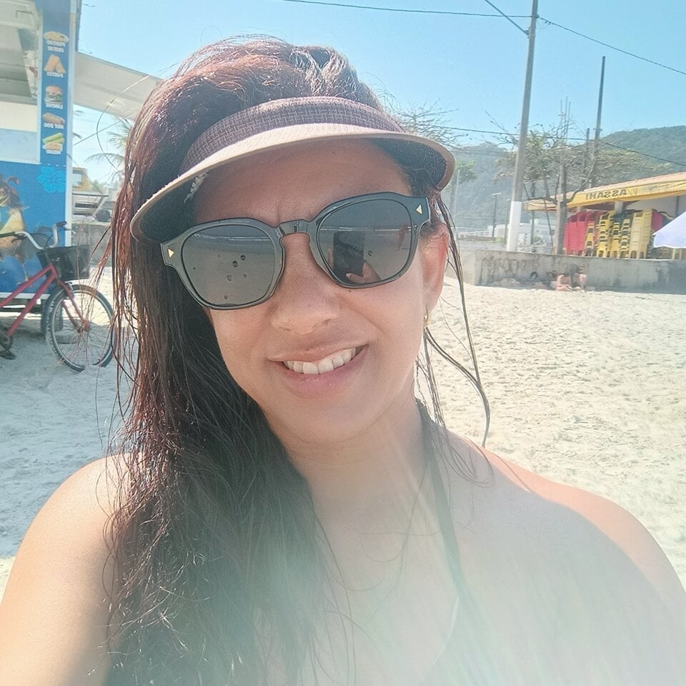 iluvcams.com channa21 livesex profile in in-the-witches-forest cams