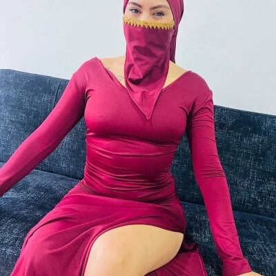 Aisha_burjan on StripChat