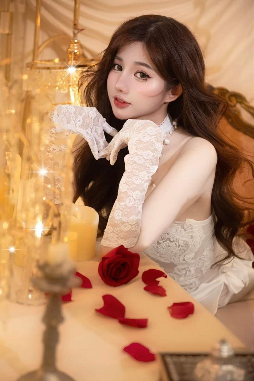 Xinaying18