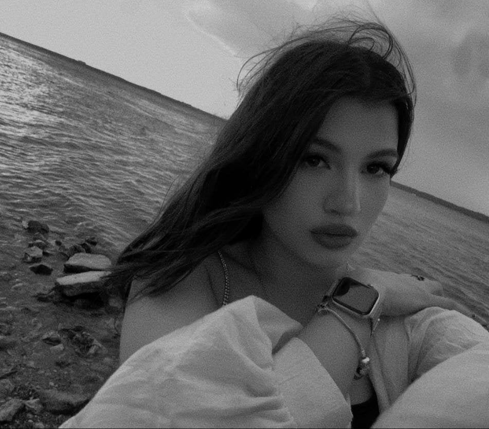 stripchat veoramuse webcam profile pic via rudecam.live