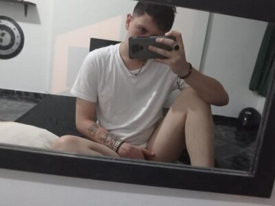 Wolfs_dick - Stripchat Boy 