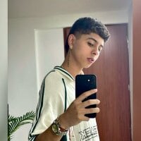 Gomez_c_'s webcam live show