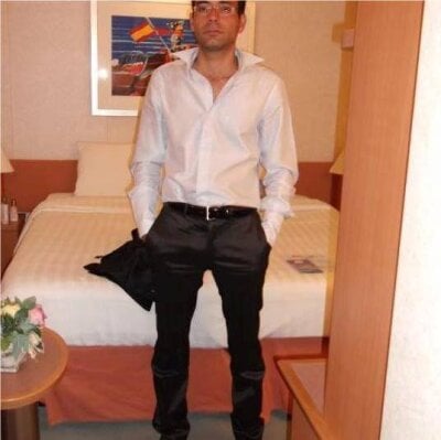 Domyragusa Male New Adult Live Webcam