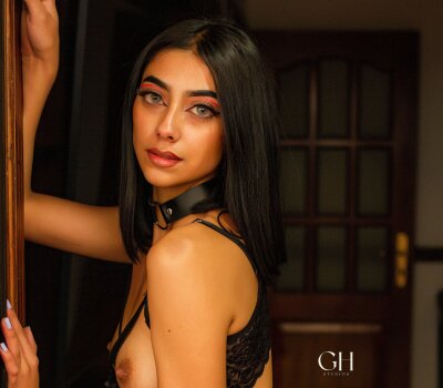 natalie_gh 👆 sex chat