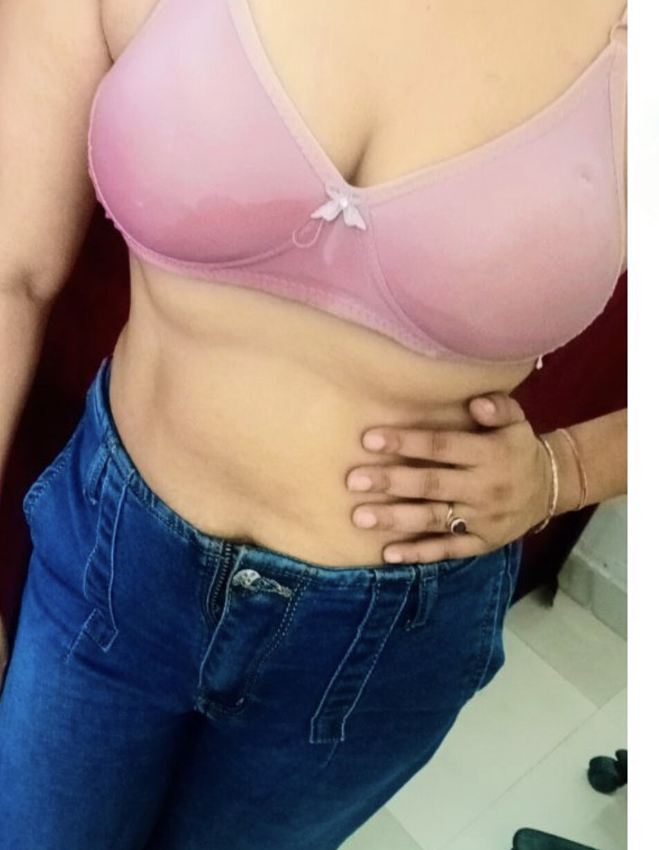 Live sex webcam photo for Kirti-Star #283862073