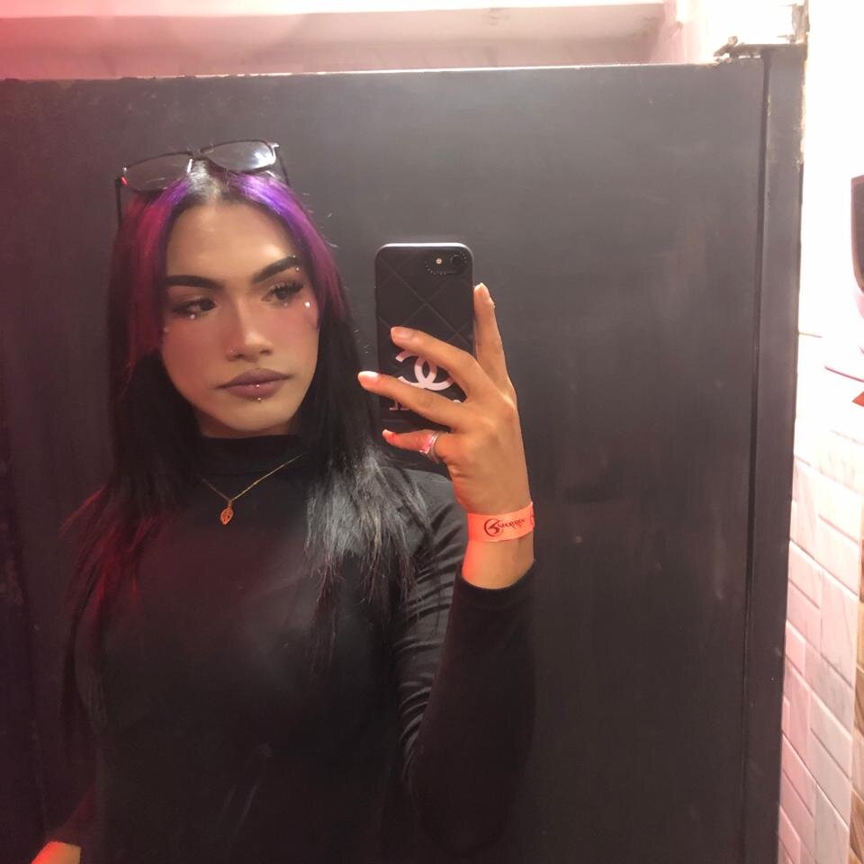 album-fotografici-xxx-di-doja-queen-con-immagini-erotiche-xhamsterlive