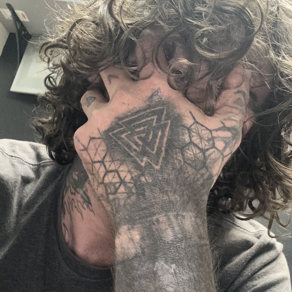 involuntary-love-slaughtr profile