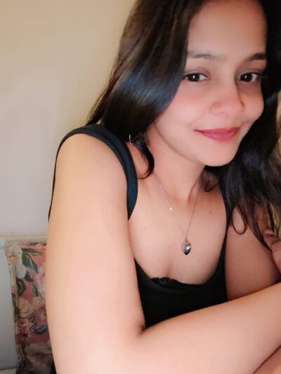 anshika0124 on StripChat