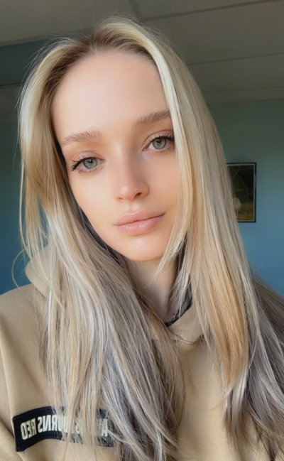 Adelynngray Female Interactivetoys Free Webcam Striptease
