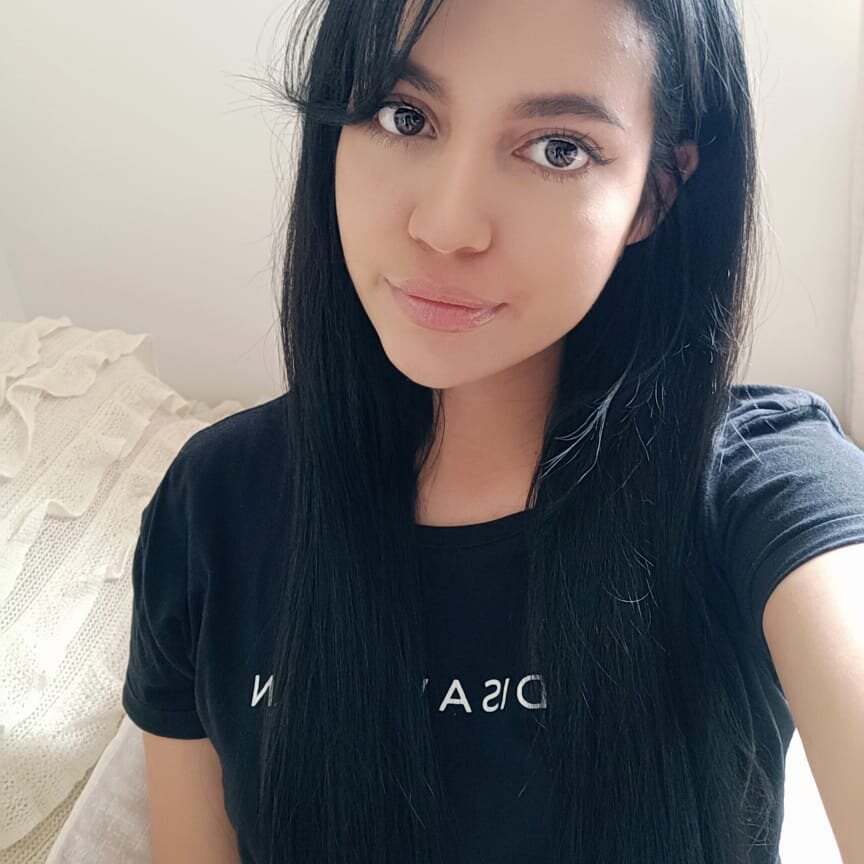 mega-camsex.net valentinajohnson18 livesex profile in bisexual cams