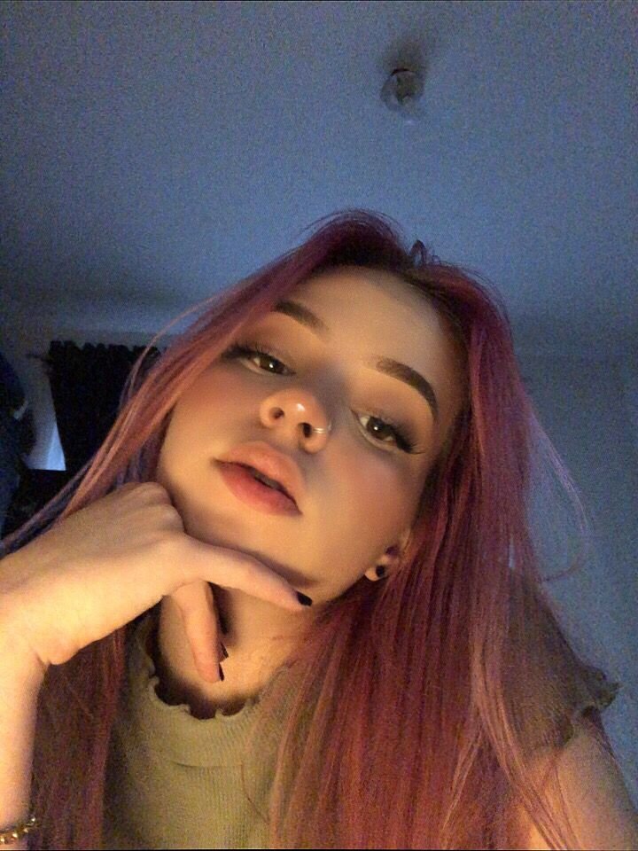 MIA_STAR__