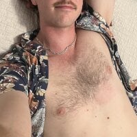 keepedging's Offline Chat Room