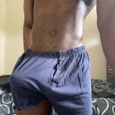 longblacstrong Avatar