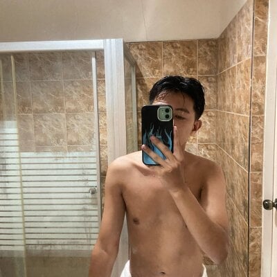 Asian_hornyforyou