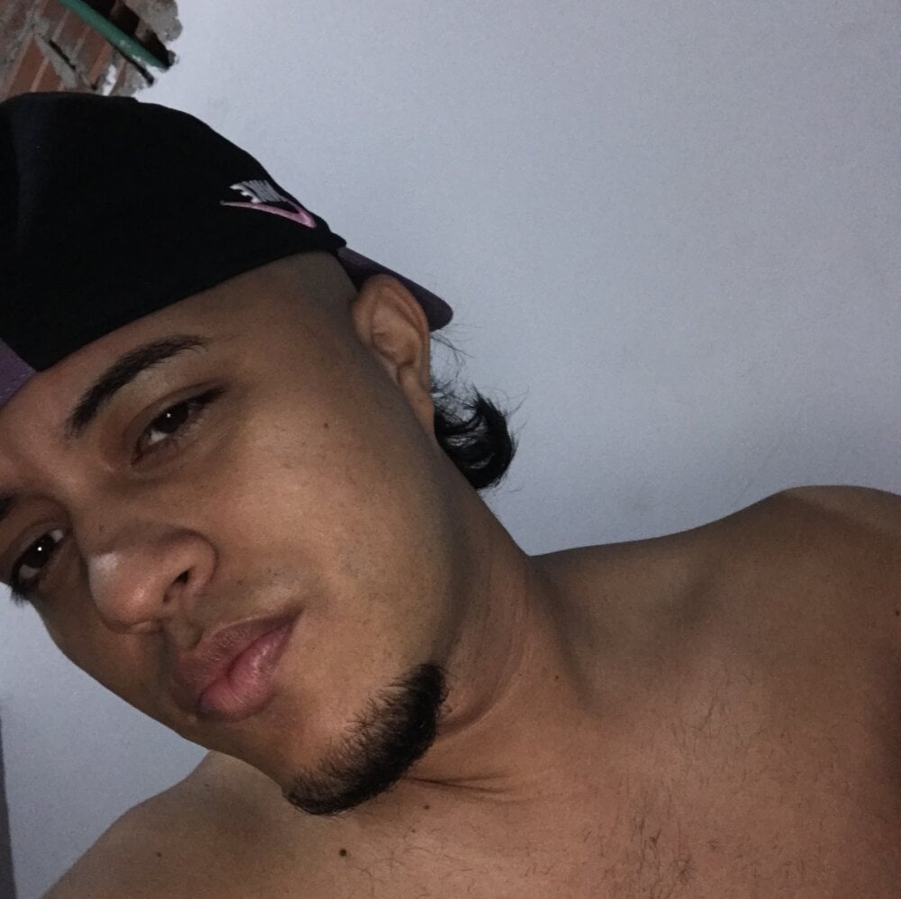 elvergonzale2000 from stripchat