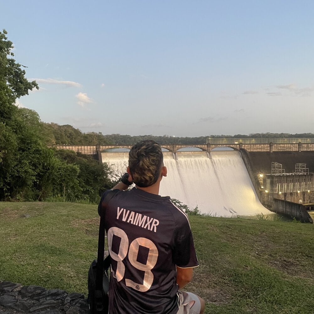 bigaimxr's Offline XXX Chat