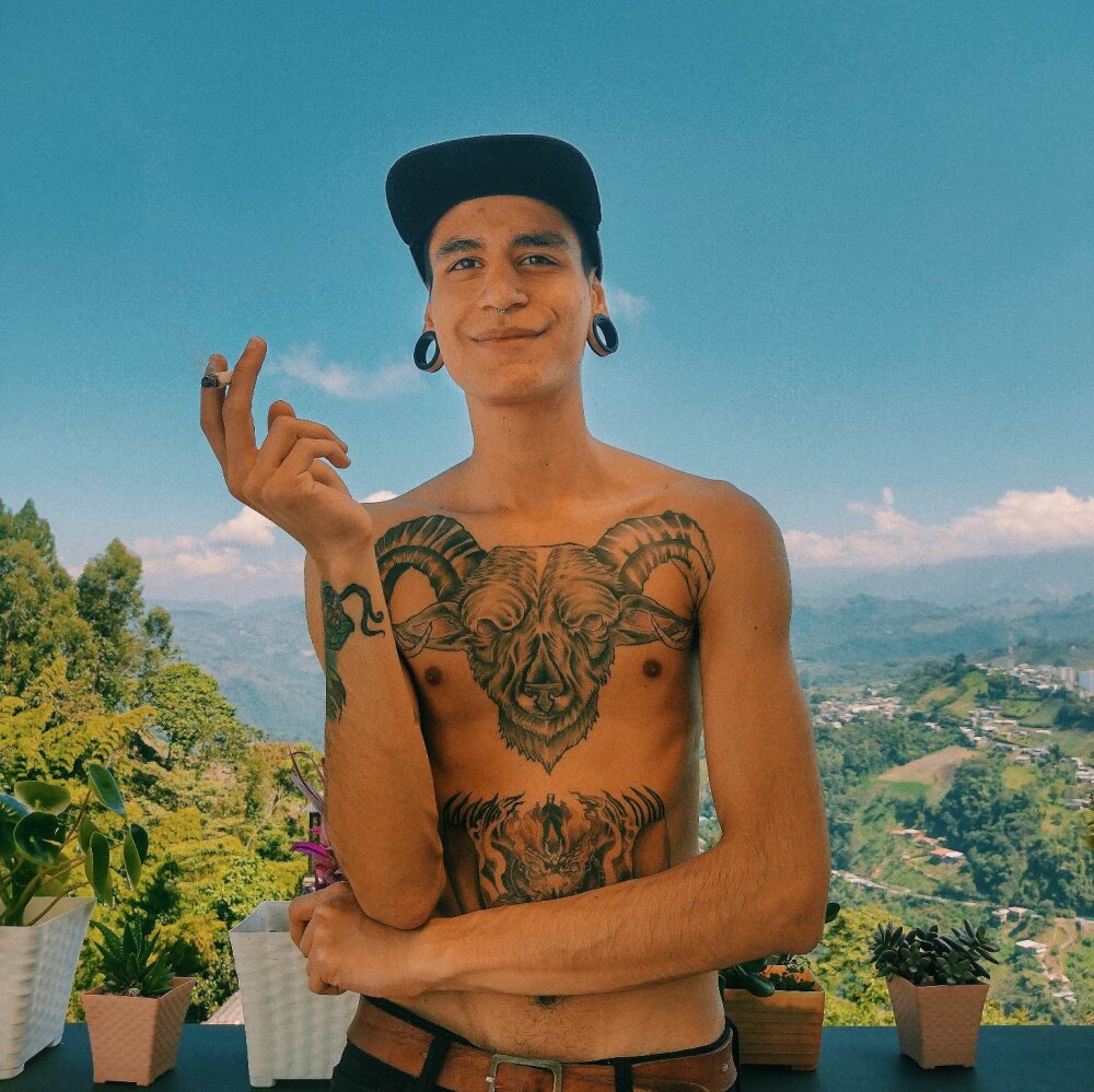 angel_ink 🥩 adult chat