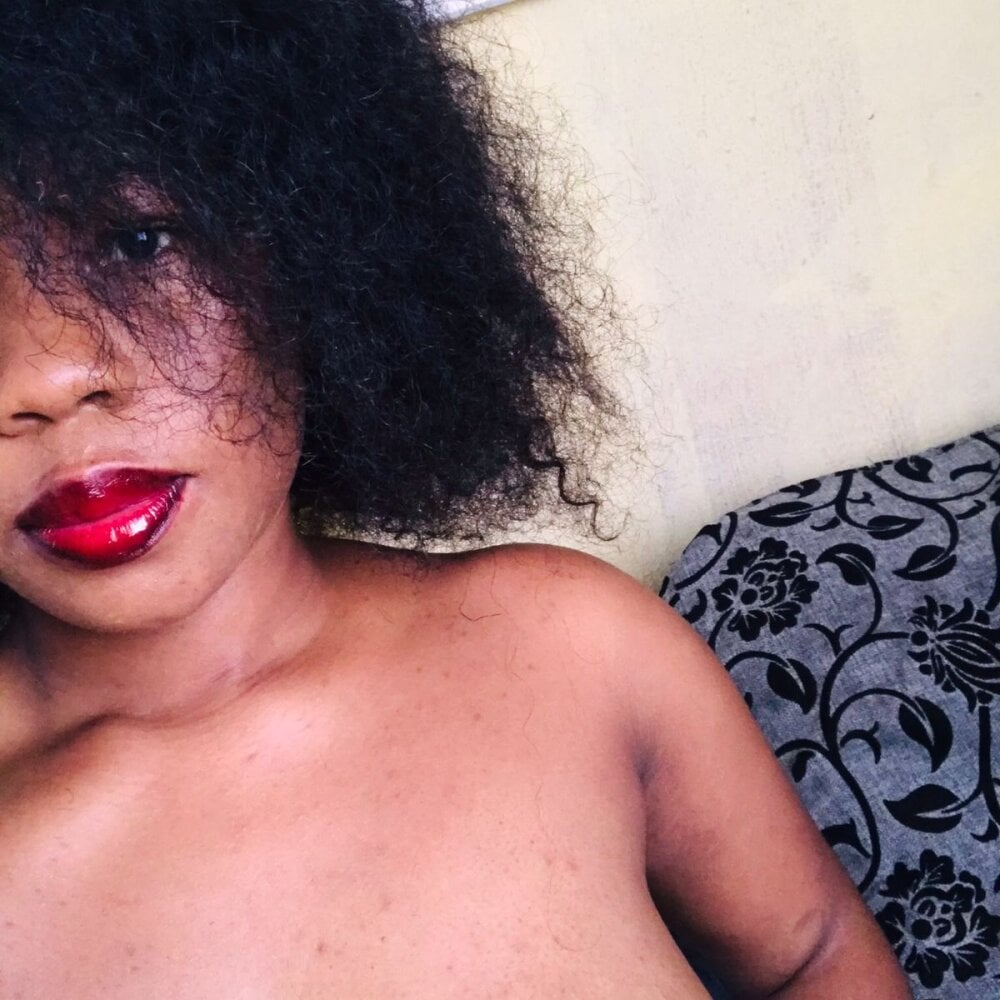 sexlivecamsites.com leehxx_1 livesex profile in 300-meters-from-you cams