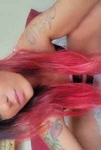 VeronikaBaroness' Offline Chat Room