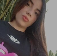 sweet_klem_19's webcam live show