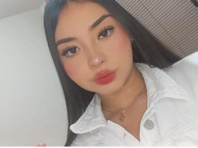 Isabella_Evans__