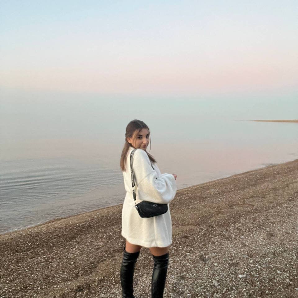 livesexasiancams.com naomibaae livesex profile in probably next door cams