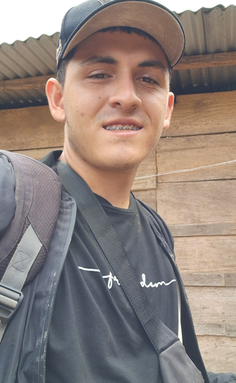 yan-l18's Offline XXX Chat