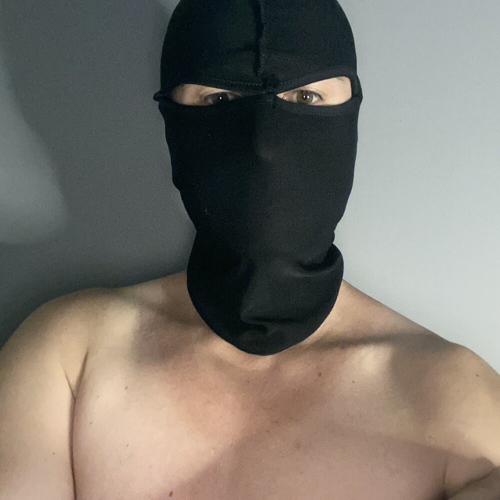 bambinoloko from stripchat