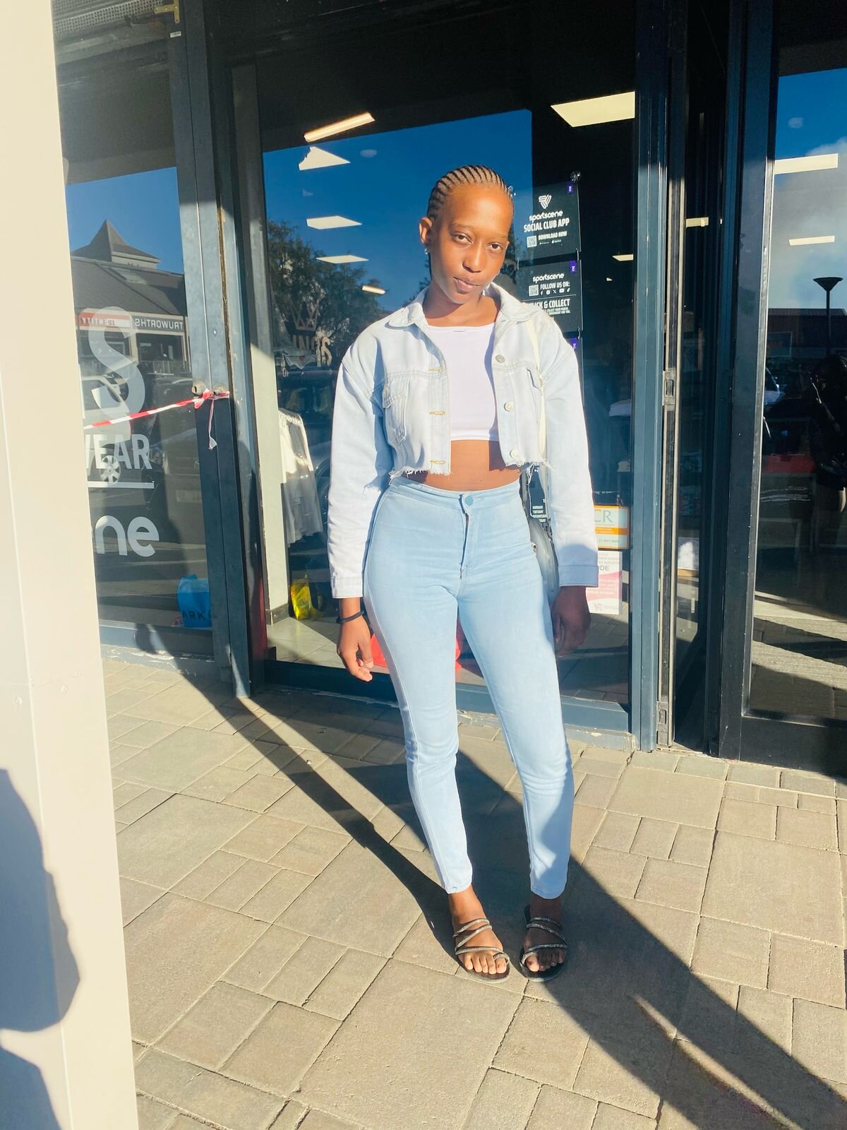 Mellanin_2000