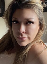 squirted4u's Offline XXX Chat